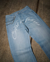 Load image into Gallery viewer, ART PIECE : WASHED BLUE GENUINE SWAROVSKI CRYSTAL ARCHED JEANS
